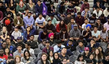 குழந்தை பெறவே இந்திய பெண்கள் வருகிறார்கள் - பிரசவ வார்டு நிரம்பி வழிவதாக கனடா நாட்டு இளைஞர் ஆதங்கம்