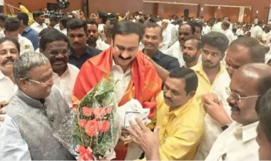 பனையூர் அலுவலகத்திற்கு வந்தடைந்தார் அன்புமணிராமதாஸ்.!