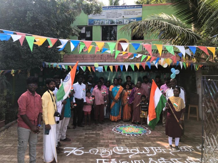 மாற்றுத் திறனாளிகள் பள்ளியில் குடியரசு தின கொடியேற்று விழா.!