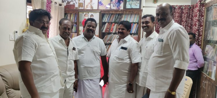 காந்திஜி நூற்றாண்டு மண்படத்தினை காங்கிரஸ் கட்சிக்கு மிட்டெடுப்பது தொடர்பான விரிவான ஆலோசனை காங்கிரஸ் மாநில தலைவர் தலைமையில் நடைபெற்றது.!