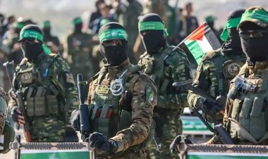 கைதிகளிடம் ஓரின சேர்க்கையில் ஈடுபட்ட தனது இயக்கத்தினரை கொடூரமாக தாக்கி தூக்கிலிட்ட ஹமாஸ்.!