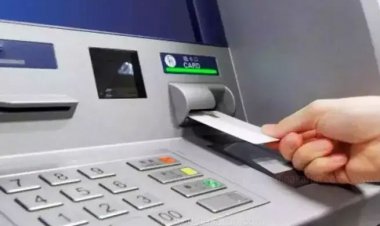 உதவி செய்வது போல் நடித்து முதியவரை ஏமாற்றி பணம் பறித்த நபருக்கு போலீஸ் வலை.!