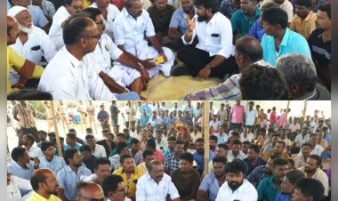 MRF தொழிற்சாலையில்  பணிபுரியும் ஒப்பந்த தொழிலாளர்கள் கவன ஈர்ப்பு ஆர்ப்பாட்டம். !