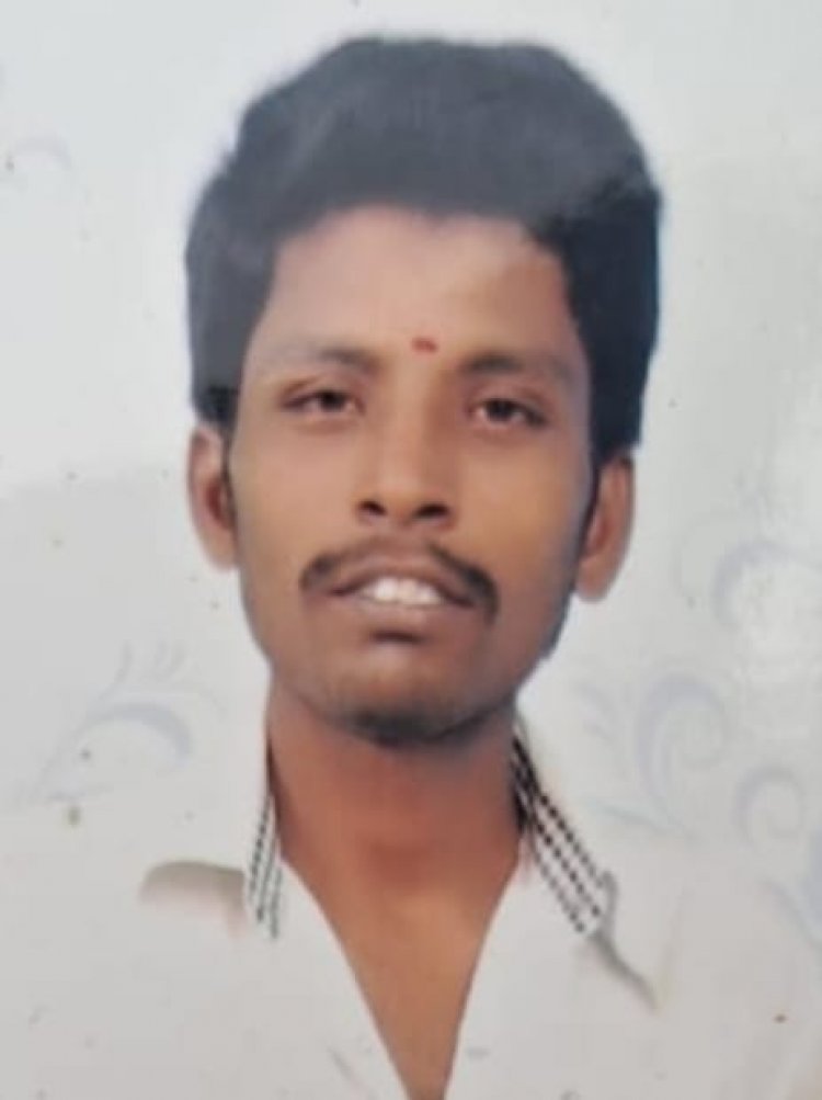 ஆரம்ப சுகாதார நிலையம் நுழைவு வாயிலில் சடலமாக கிடந்த இளைஞர்.!