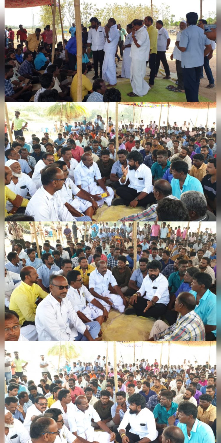 MRF தொழிற்சாலையில் பணிபுரியும் ஒப்பந்த தொழிலாளர்கள் கவன ஈர்ப்பு ஆர்ப்பாட்டம். !
