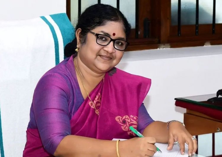 மும்மொழிக் கொள்கையை வரவேற்கிறோம்.! ஆனால் ஹிந்தி. ? உயர்கல்வித்துறை அமைச்சர் பிந்து.!