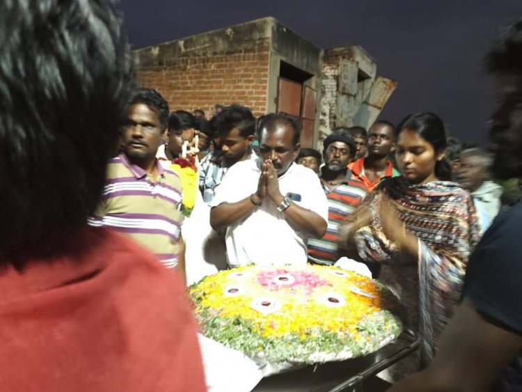 வாகன விபத்தில் மூளைச் சாவு அடைந்து உறுப்பு தானம் செய்தவர் உடலுக்கு அரசு சார்பில் மரியாதை.!