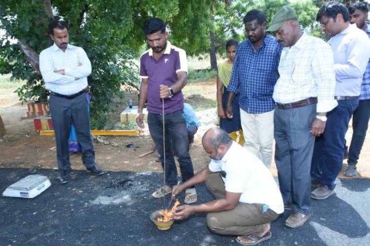 தென்காசியில் வளர்ச்சிபணிகளை செய்தியாளர்களுடன் சென்று ஆய்வு செய்த மாவட்ட ஆட்சியர் கமல் கிஷோர்.!
