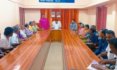 அனைத்து கடைகளிலும் தமிழில் பெயர் பலகை வைக்க ஆலோசனை கூட்டத்தில் முடிவு..!