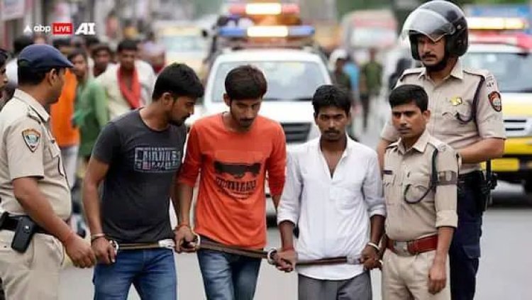 நண்பர்களுக்குள் வசூல் எவ்வளவு என கேட்டு பேசியது கொலையில் முடிந்தது.! ஒருவர் மரணம் - ஒருவர் சிறை. !