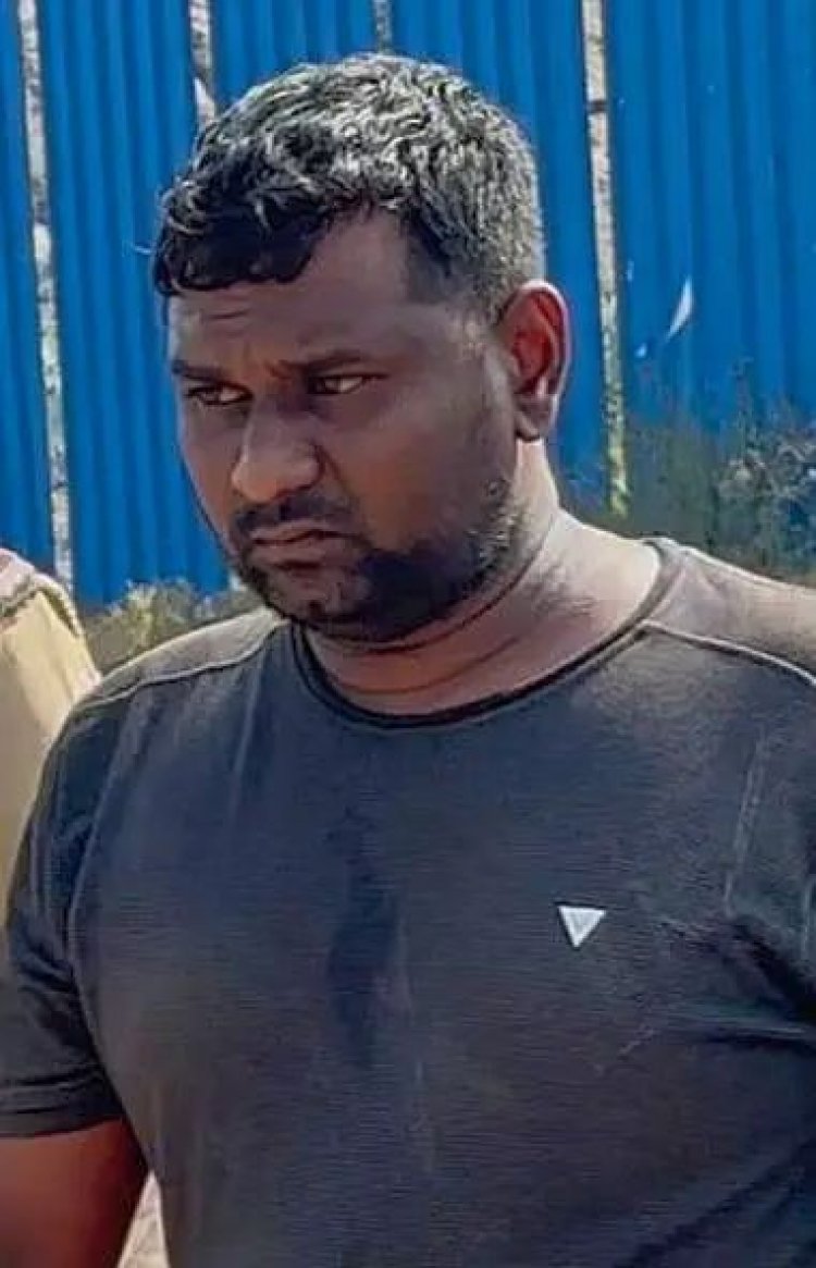 மனைவியின் கள்ளக் காதலனை கொடூரமாக கொன்ற பிரபல ரௌடி. !