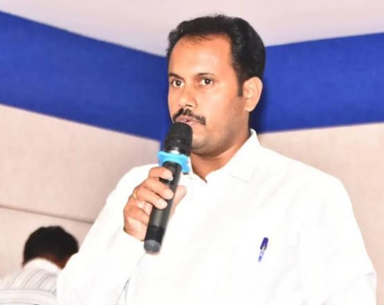 தென்காசி மாவட்டத்தில் பிளஸ் 2 தேர்வில் 94.70% பேர் தேர்ச்சி மாவட்ட ஆட்சித்தலைவர் தகவல்