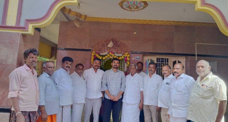 எஃப் எஸ் தேர்வில் 138 வது இடம் பிடித்த மாணவருக்கு அதிமுக துணை பொதுச் செயலாளர் கே பி முனுசாமி நேரில் வாழ்த்து.!
