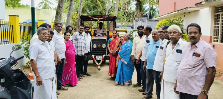 மேலகரம் பேரூராட்சியில் புதிய டிராக்டர் துவக்க விழா.!