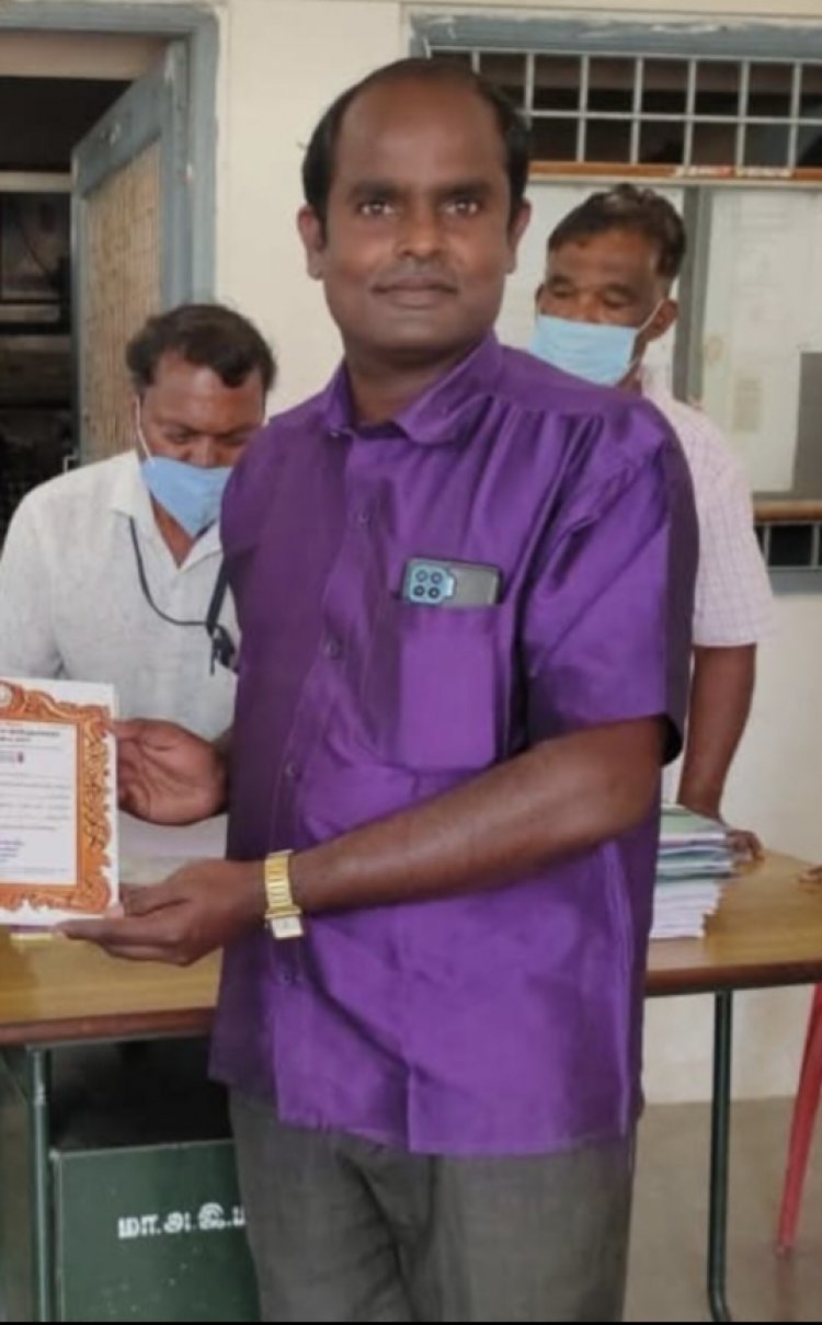 கிருஷ்ணகிரியில் பட்ட பகலில் நாடக ஆசிரியர் வெட்டிக் கொலை .!