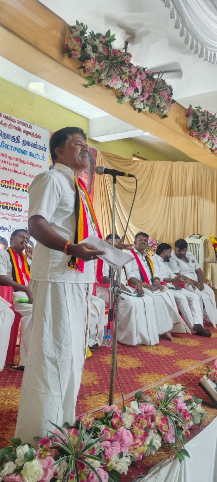 ஆலங்குளத்தில் தேமுதிக தேர்தல் பொறுப்பாளர் ஆலோசனைக் கூட்டம் .!