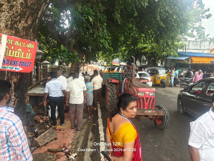 குற்றாலத்தில் ஆக்கிரமிப்புகள் அகற்றம் .!