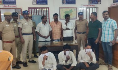 எடப்பாடியார் பிரச்சாரக் கூட்டத்தில் பல இலட்சங்களை பிக் பாக்கெட் அடித்த 6 பேரை கைது செய்த காவல்துறையினர் .!