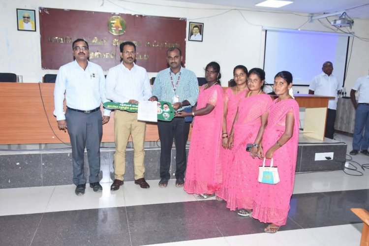 தென்காசியில் மக்கள் குறைதீர்க்கும் நாள் கூட்டம் .!