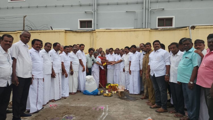 மேல்நிலை நீர் தீர்க்கதொட்டி அமைக்க பூமி பூஜை.!