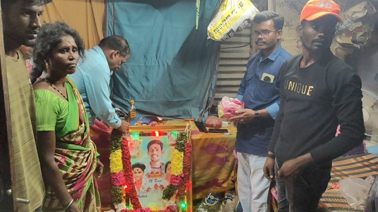 வெடி விபத்தில் பலியானோருக்கு மலர் தூவி மரியாதை. !