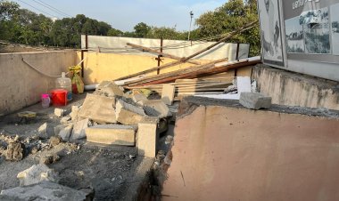 பள்ளிகரணையில் தனிநபர் இடத்தை அபகரிக்க முயன்று புதிதாக கட்டி வந்த கழிவறையை இடித்து அகற்றிய முன்னாள் கவுன்சிலர் மருமகன் கைது, !