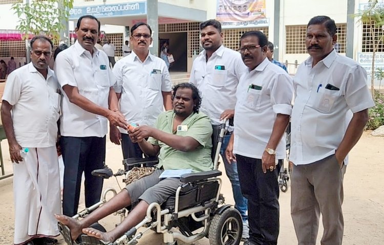 கிருஷ்ணகிரி அருகே உள்ள ஜாகீர் வெங்கடாபுரம் கிராமத்தில் நடைப்பெற்ற உங்களுடன் ஸ்டாலின் திட்ட  முகாம் .!