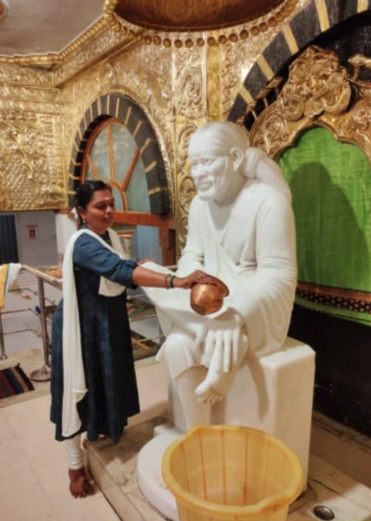 தென்காசி ஷீரடி வைத்திய சாயி பாபா கோவிலில், பாபாவின் 107 வது சமாதி தினம் .!