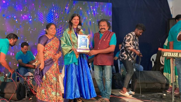ஓசூரில் மறைந்த பிரபல பாடகர் எஸ்பிபி யின் 5 ஆம் ஆண்டு நினைவு நாளை ஒட்டி நடைபெற்ற பிரம்மாண்ட இசை நிகழ்ச்சி .!