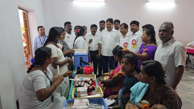 அரசு ஆண்கள் மேல்நிலைப்பள்ளி வளாகத்தில், மருத்துவம் மற்றும் மக்கள் நல்வாழ்வுத்துறை நலம் காக்கும் ஸ்டாலின் திட்டத்தின் கீழ் மாபெரும் சிறப்பு மருத்துவ முகாம் .!