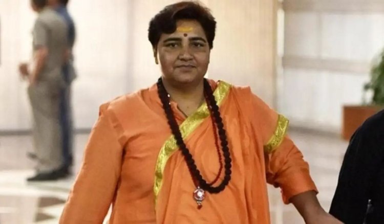 இந்துக்கள் அல்லாதோர் வீடுகளுக்கு தங்கள் மகள்கள் சென்றால் அடித்து காலை உடையுங்கள் என பிரக்யா தாக்கூர் சர்ச்சை பேச்சு. !