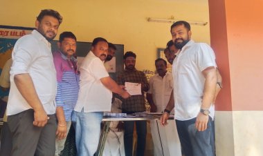 தென்காசி  மாவட்டம் குற்றாலம் பேரூர் திமுக குற்றாலம் பேரூராட்சி நகரிய பள்ளியில் வைத்து நடைபெற்ற SIR  வாக்காளர் படிவம் நிரப்புதல் முகாம்.!