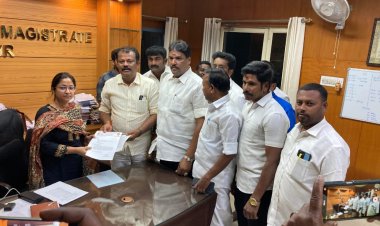 இரண்டு முறை வாக்காளர் பட்டியலில் இடம் பெற்றிருப்பதால் நீக்க வேண்டும்: அதிமுக முன்னாள் அமைச்சர் சார் ஆட்சியரிடம் புகார்.!