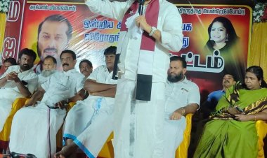 தென்காசியியில் வெளுத்து வாங்கிய தொடர் கன மழை! இடம் மாற்றிய பிறகும் அரங்கை நிறைத்த ம ஜ க வினர்.!