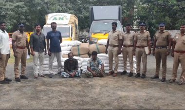 குரோம்பேட்டையில் சரக்கு வாகனத்தில் குட்கா உள்ளிட்ட புகையிலை பொருட்கள் கடத்திய இருவர் கைது. 707 கிலோ குட்கா பொருட்கள் பறிமுதல். !