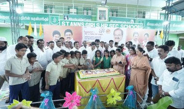 துணை முதலமைச்சர் உதயநிதி ஸ்டாலின் அவர்களின் 47 வது பிறந்த நாளை முன்னிட்டு கிருஷ்ணகிரி கிழக்கு மாவட்ட திமுக சார்பில் நடைபெற்ற பிறந்தநாள் விழா. !