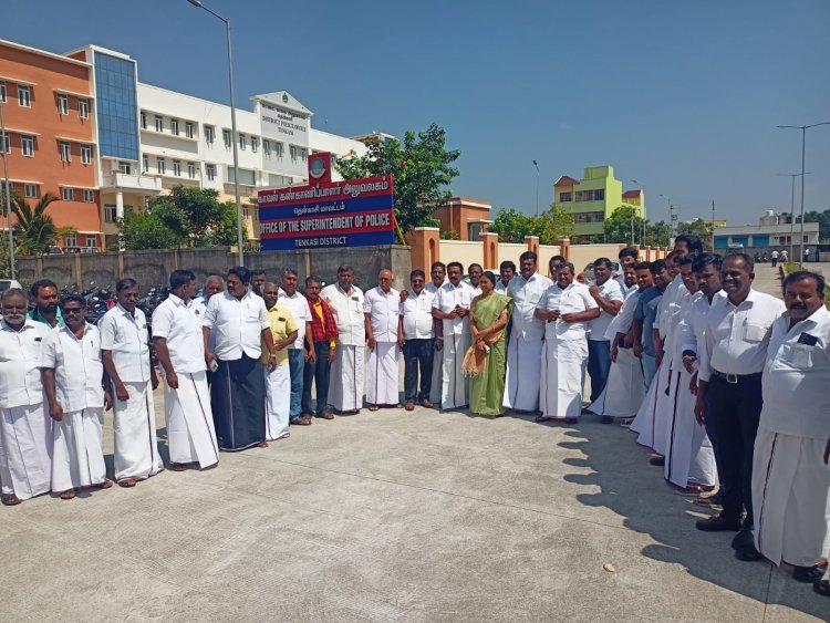 தென்காசி எஸ் பி யிடம் திமுகவினர், பாஜக நிர்வாகிகள் மீது புகார் மனு.!