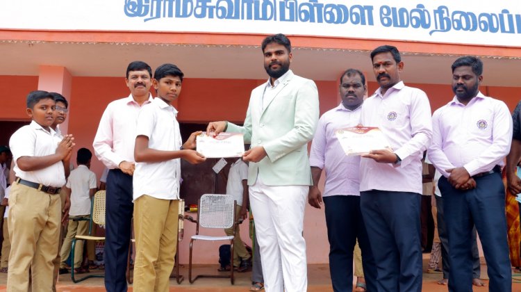 இலஞ்சி இராம சுவாமி பிள்ளை மேல்நிலைப் பள்ளியில் தேசிய சட்ட தின விழா.!