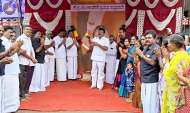 கிருஷ்ணகிரி நகர அதிமுக சார்பில் மறைந்த தமிழக முன்னாள் முதல்வர் செல்வி ஜெயலலிதாவின் 9-ம் ஆண்டு நினைவு அஞ்சலி கூட்டம் நடைபெற்றது .!