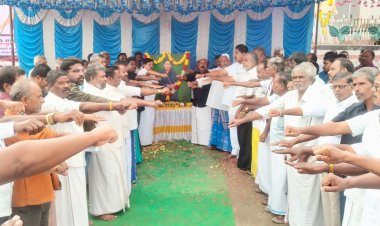 பர்கூரில் அதிமுக சார்பில் முன்னாள் தமிழக முதல்வர் ஜெ.ஜெயலலிதா நினைவு தினம் கடைபிடிக்கப்பட்து .!