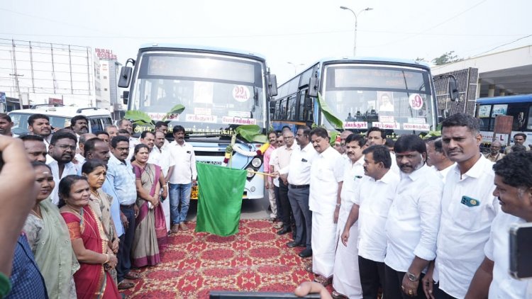 ஊத்தங்கரையில் தற்போது இயங்கி வரும் பத்து மகளிர் விடியல் பயணம் செய்யும் நகரப் பேருந்துகளுக்கு மாற்றாக புதிய பேருந்துகள் வழித்தடம் நீட்டிப்பு.!
