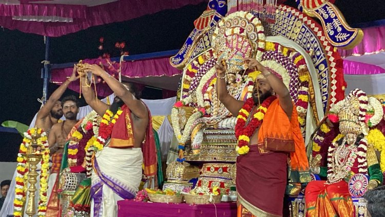 அழகன் முருகன் மலைக்கோவிலில் மண்டலபிஷேக நிறைவை ஒட்டி திருக்கல்யாண உற்சவம் .!