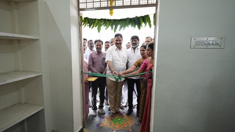 கிருஷ்ணகிரி அரசு பெண்கள் மேல்நிலைப்பள்ளி வளாகத்தில் கட்டப்பட்டுள்ள புதிய 6 வகுப்பறை கட்டிட திறப்பு விழா .!