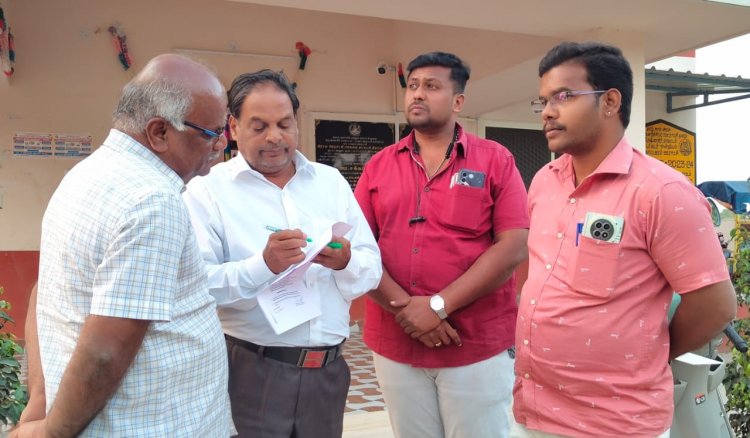 தகவல் அறியும் உரிமை சட்டத்தின் மூலம் காட்டகரம் ஊராட்சியில் செயல்படுத்தப்பட்டு வரும் வரவு செலவு உள்ளிட்ட கோப்புகளை சமுக நுகர்வோர் பாதுகாப்பு நலச்சங்கத்தின் மாநில பொதுச் செயலாளர் ஆய்வு.!