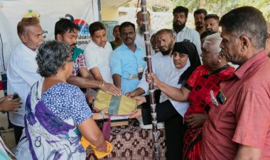 மேட்டுப்பாளையம் 6 வது வார்டு பகுதிகளில் பொங்கல் தொகுப்பு மற்றும் பரிசு தொகை.!