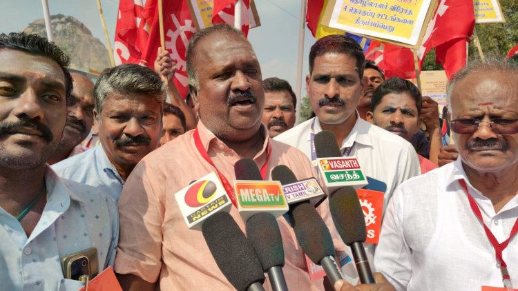 தமிழ்நாடு கட்டுமான அமைப்பு சாரா தொழிலாளர் பேரவையின் சார்பில் கவன ஈர்ப்பு  ஆர்ப்பாட்டம் நடைபெற்றது.!