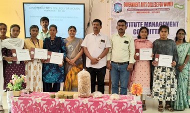 அரசு மகளிர் கலைக் கல்லுாரியில் படிக்கும் மாணவிகளுக்கு, தொழில் முனைதலுக்கான திறனுடன் கூடிய சுய தொழில் பயிற்சி வழங்கப்பட்டது .!