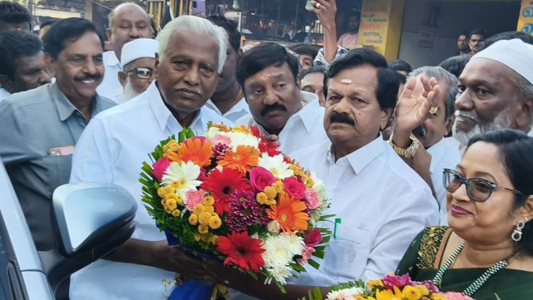 அதிமுக நகர கழக அலுவலக திறப்பு விழா. !