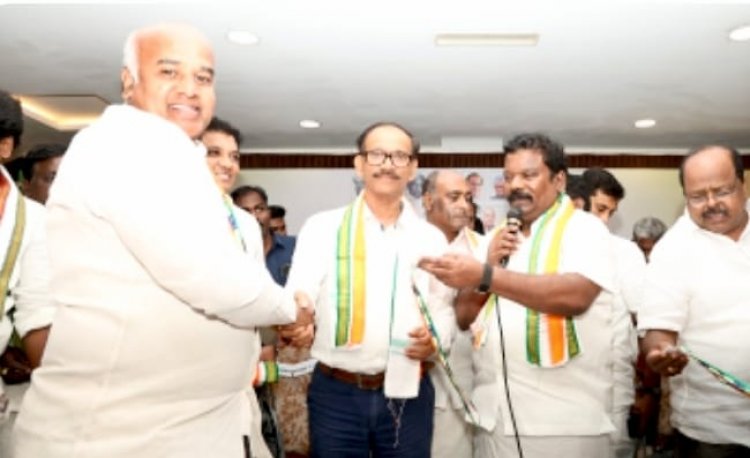 சென்னையில் நடைப்பெற்ற காங்கிரஸ் மாவட்டத் தலைவர்கள் அறிமுக கூட்டம் .!