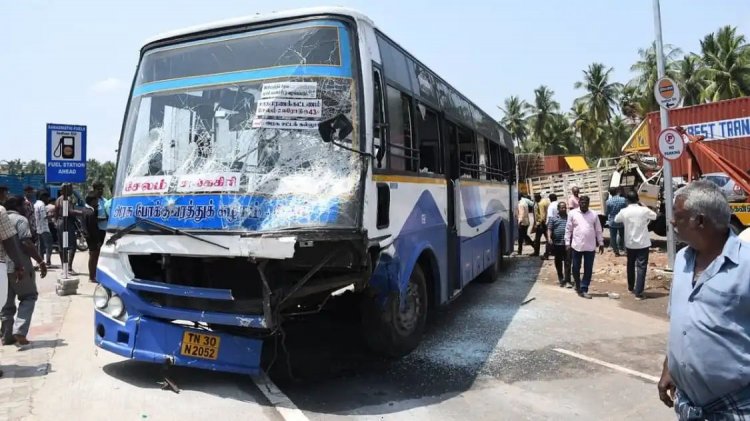 சேலத்தில் சரக்கு வாகனம் மீது அரசுப் பேருந்து மோதி விபத்து: பலி 8 ஆக அதிகரிப்பு.!